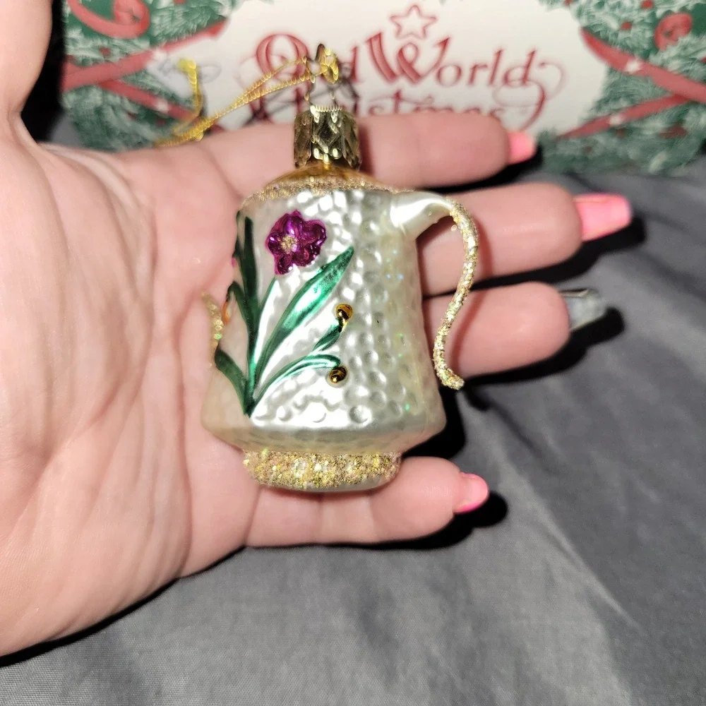 INGE-GLAS Teapot Bumpy floral Hand Blown Glass Christmas Ornament Vtg German